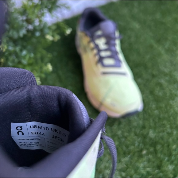 On Cloudgo Running men Shoe In Hay/ Sand Trainers size 10 NEW - Picture 17 of 17